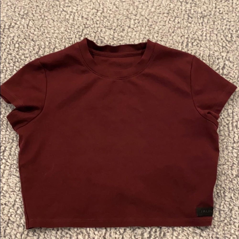 Alphalete crop top